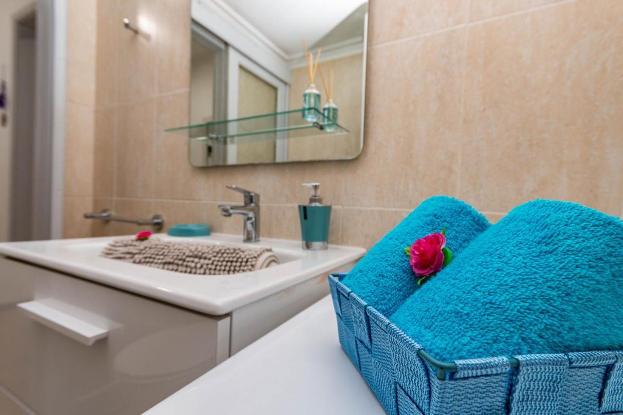 Serenity Yumbo - Europa Appartment 2Min Yumbo - 5Min From Beach - Wifi Free - Air Conditioner - Private Services - Free Welcome Book - Cohote Conserjeria Gran Canaria Playa del Inglés Zewnętrze zdjęcie